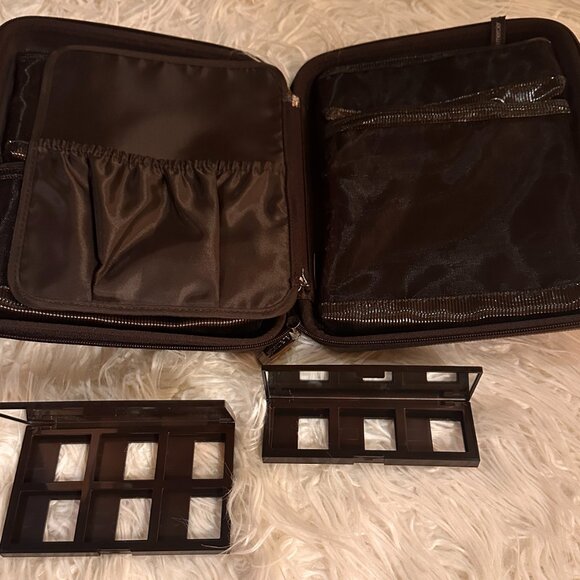 Brand New Laura Mercier Makeup Bag/Travel Bag - Picture 8 of 9